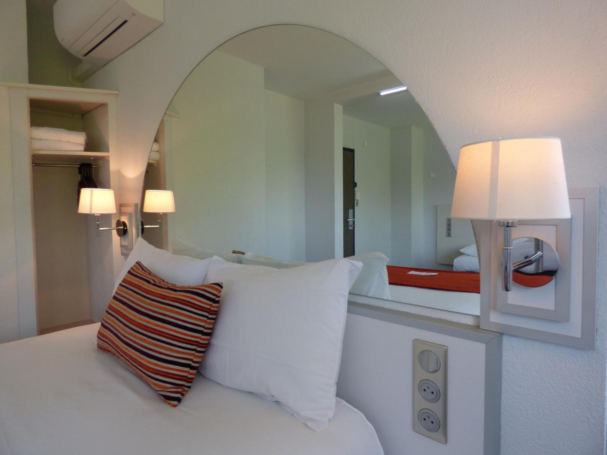 Cit'Hotel Escatel Mâcon Esterno foto