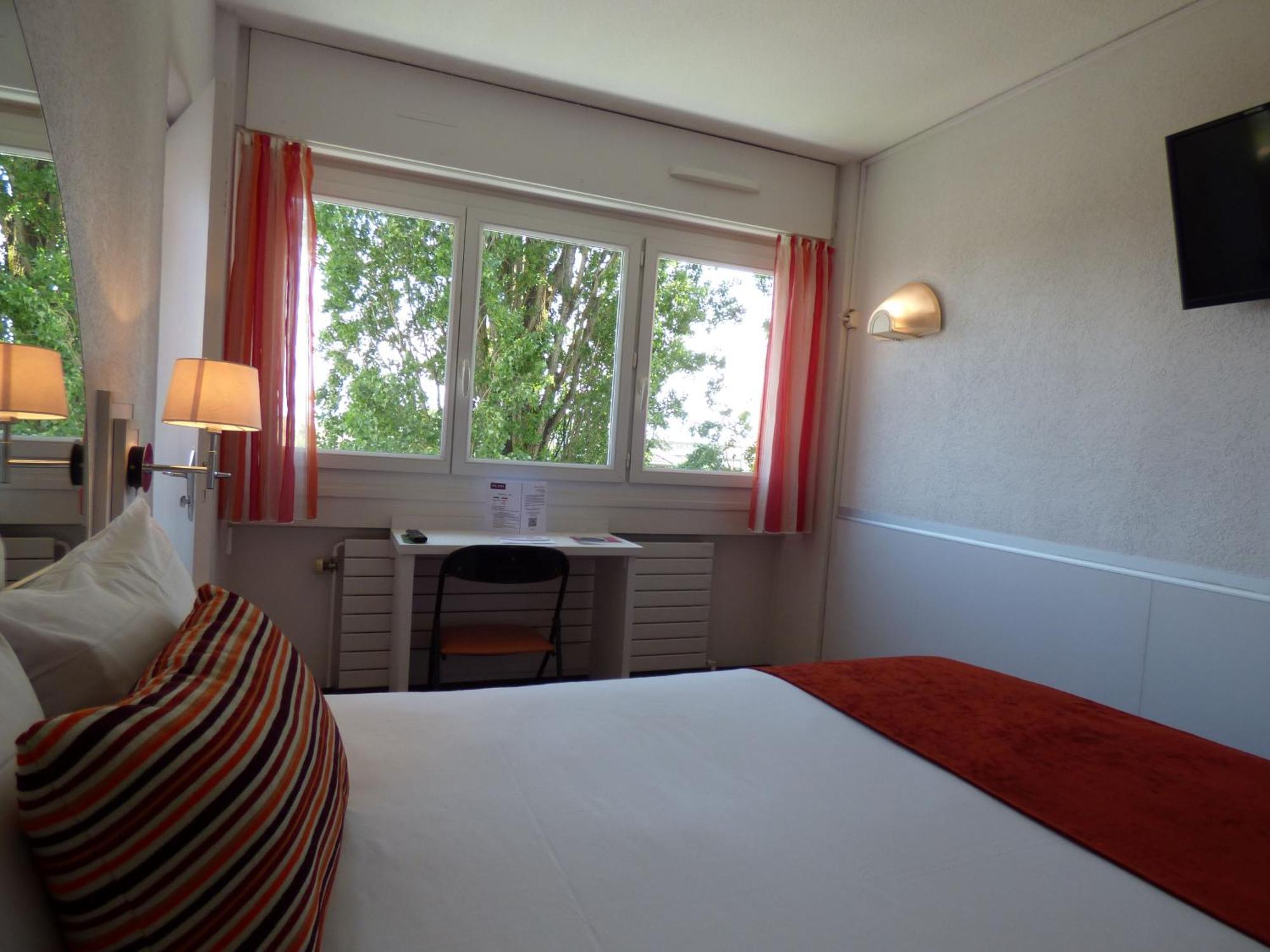 Cit'Hotel Escatel Mâcon Esterno foto