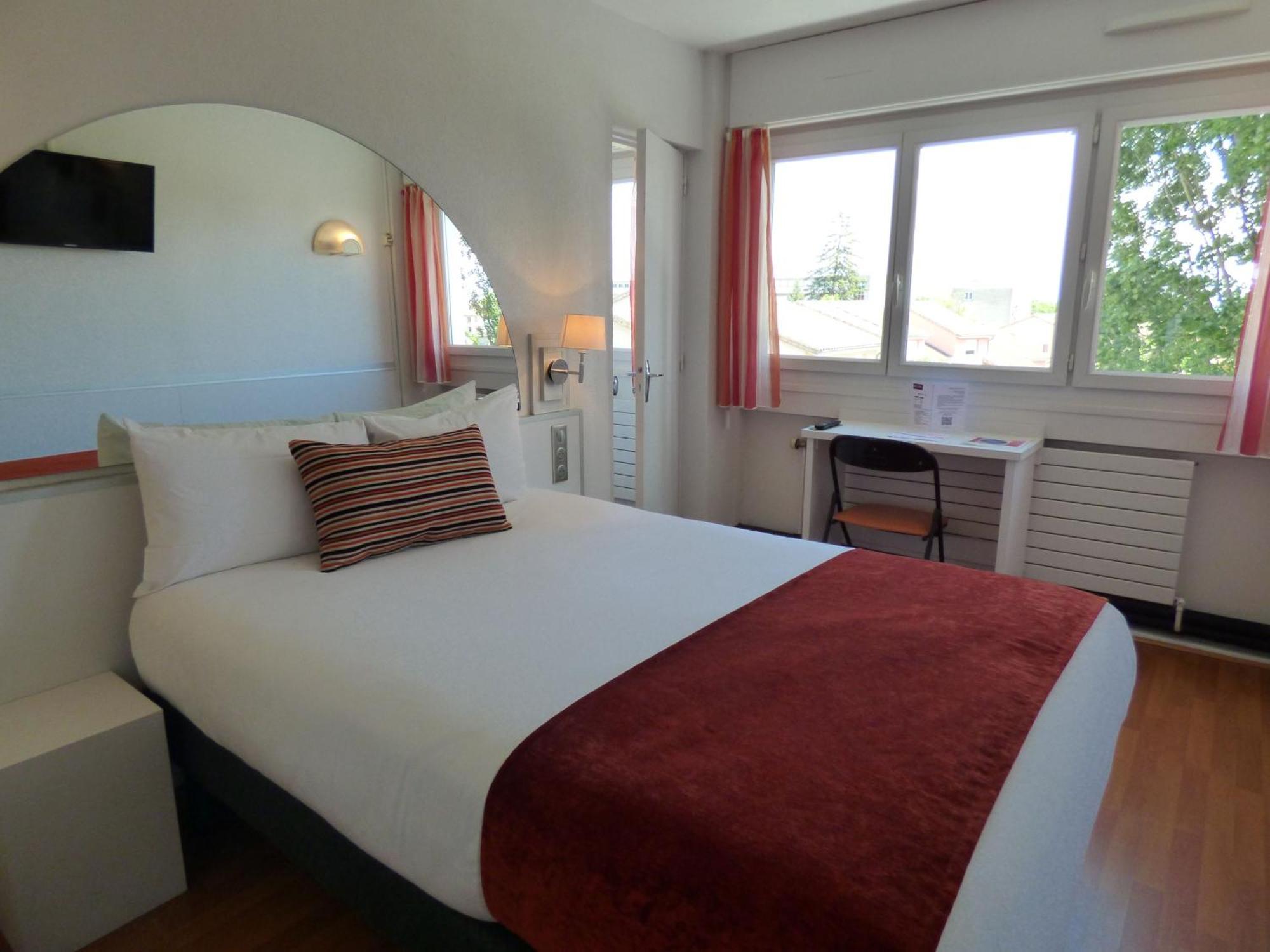 Cit'Hotel Escatel Mâcon Esterno foto